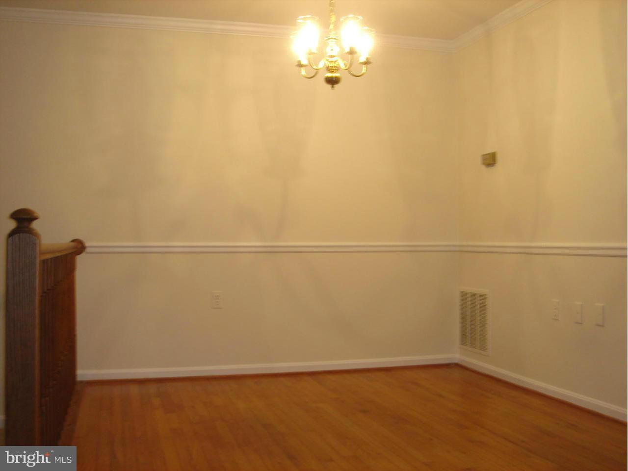 LAKE RIDGE - Residential