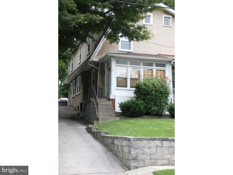 Photo of 215 N Aberdeen Avenue, WAYNE, PA 19087 (MLS # PADE2111206)
