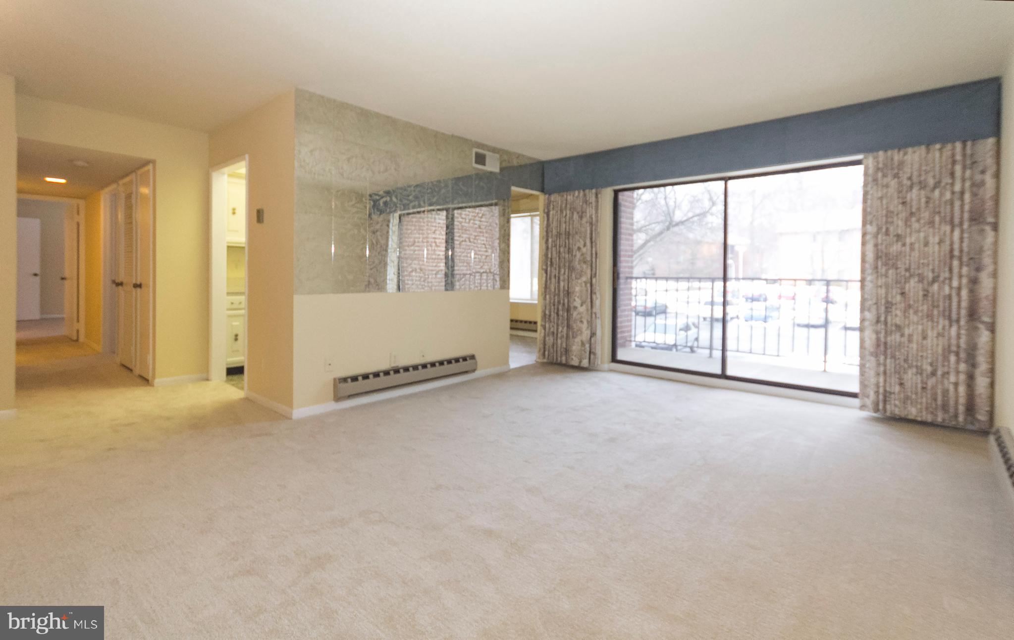 ROSSMOOR MUTUAL #19B - Residential Lease