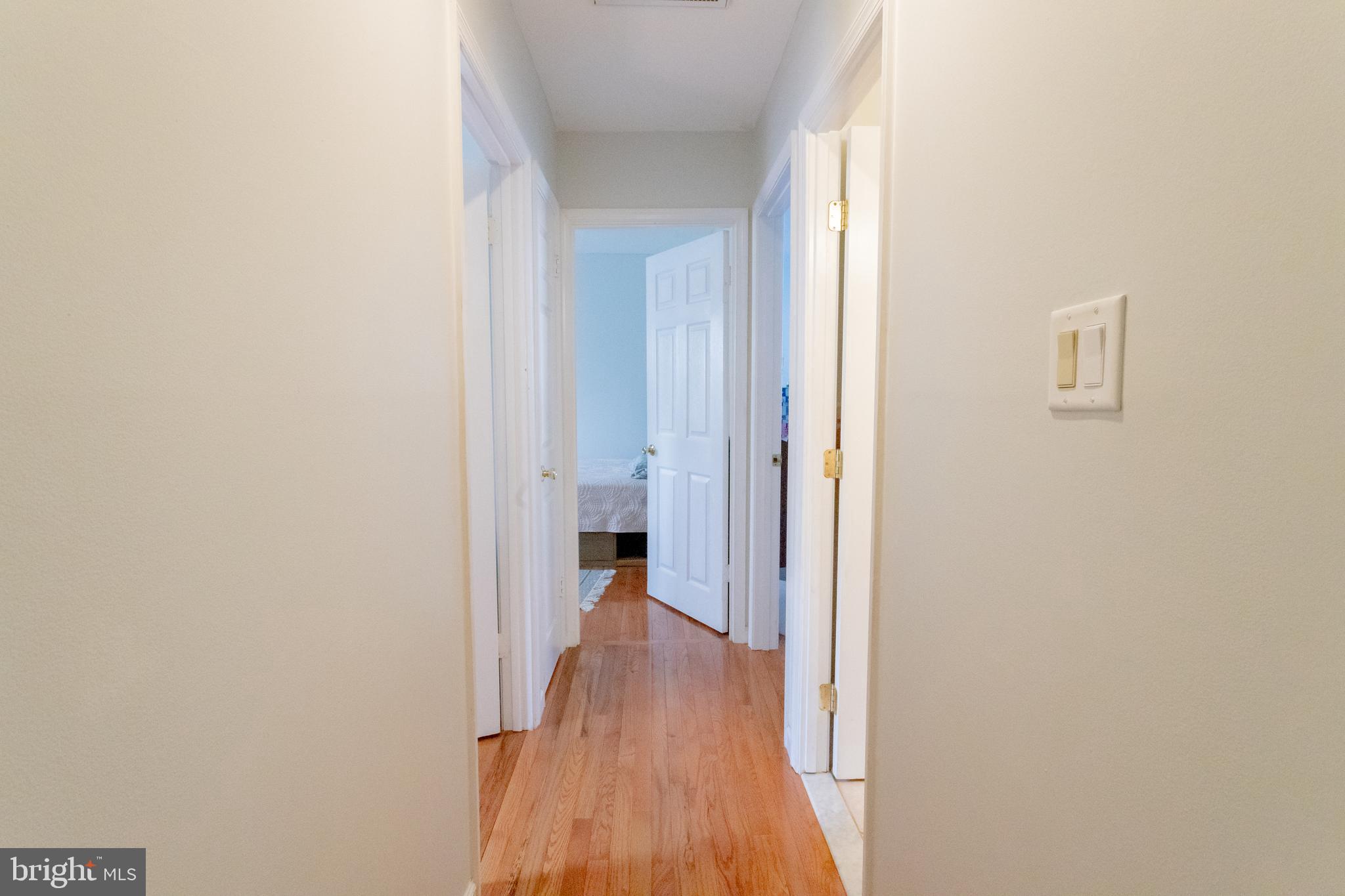 LAKE BRADDOCK - Residential Lease