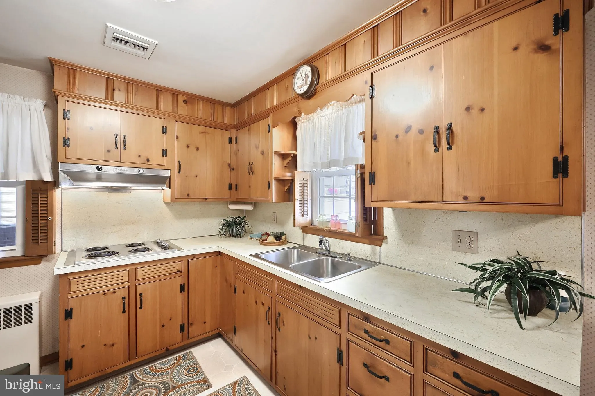 Hanover, Pennsylvania 17331, United States, 3 Bedrooms Bedrooms, ,1 BathroomBathrooms,Residential,Coming Soon,232358