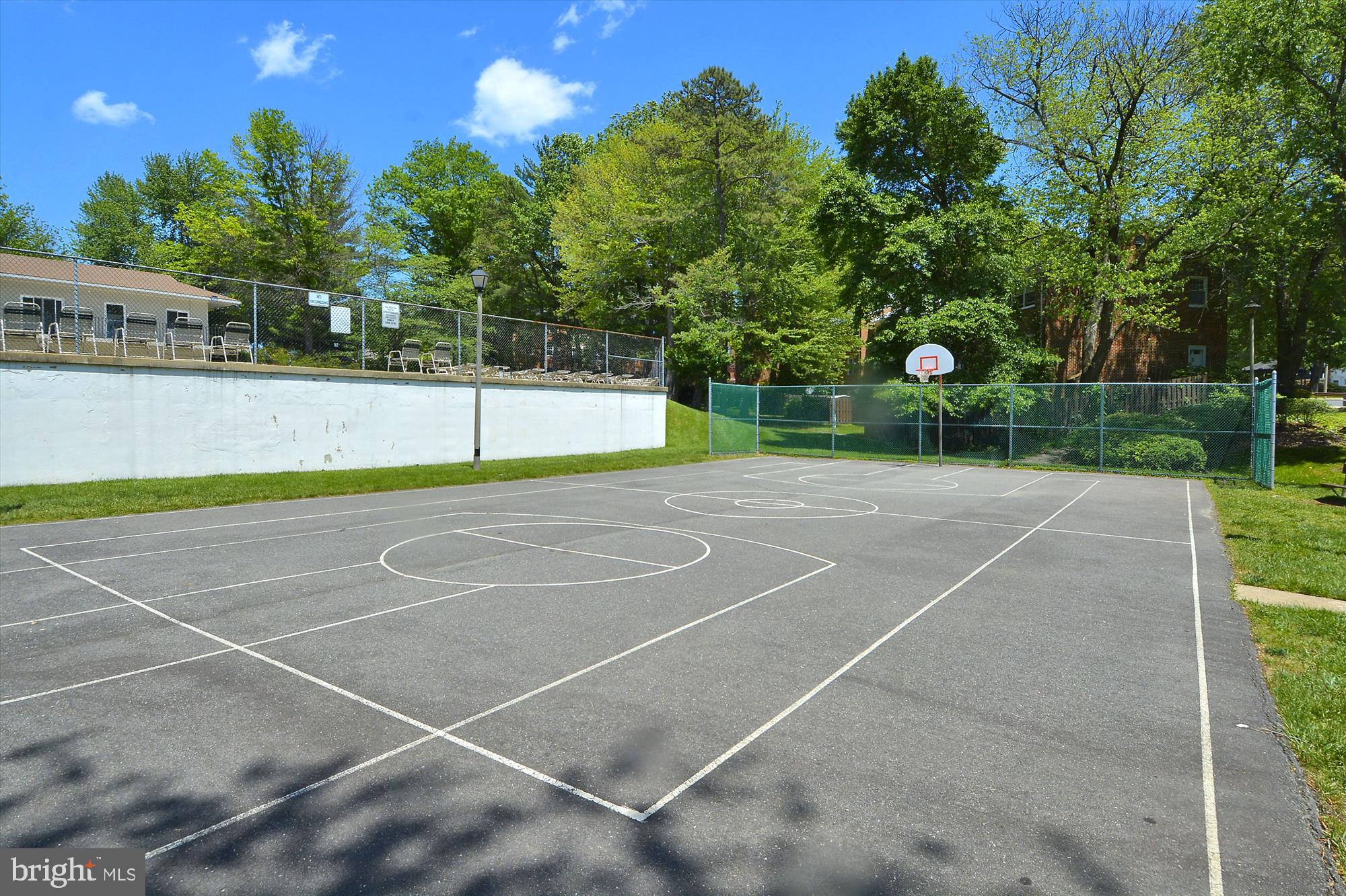 STRATHMEADE SQUARE - Residential Lease