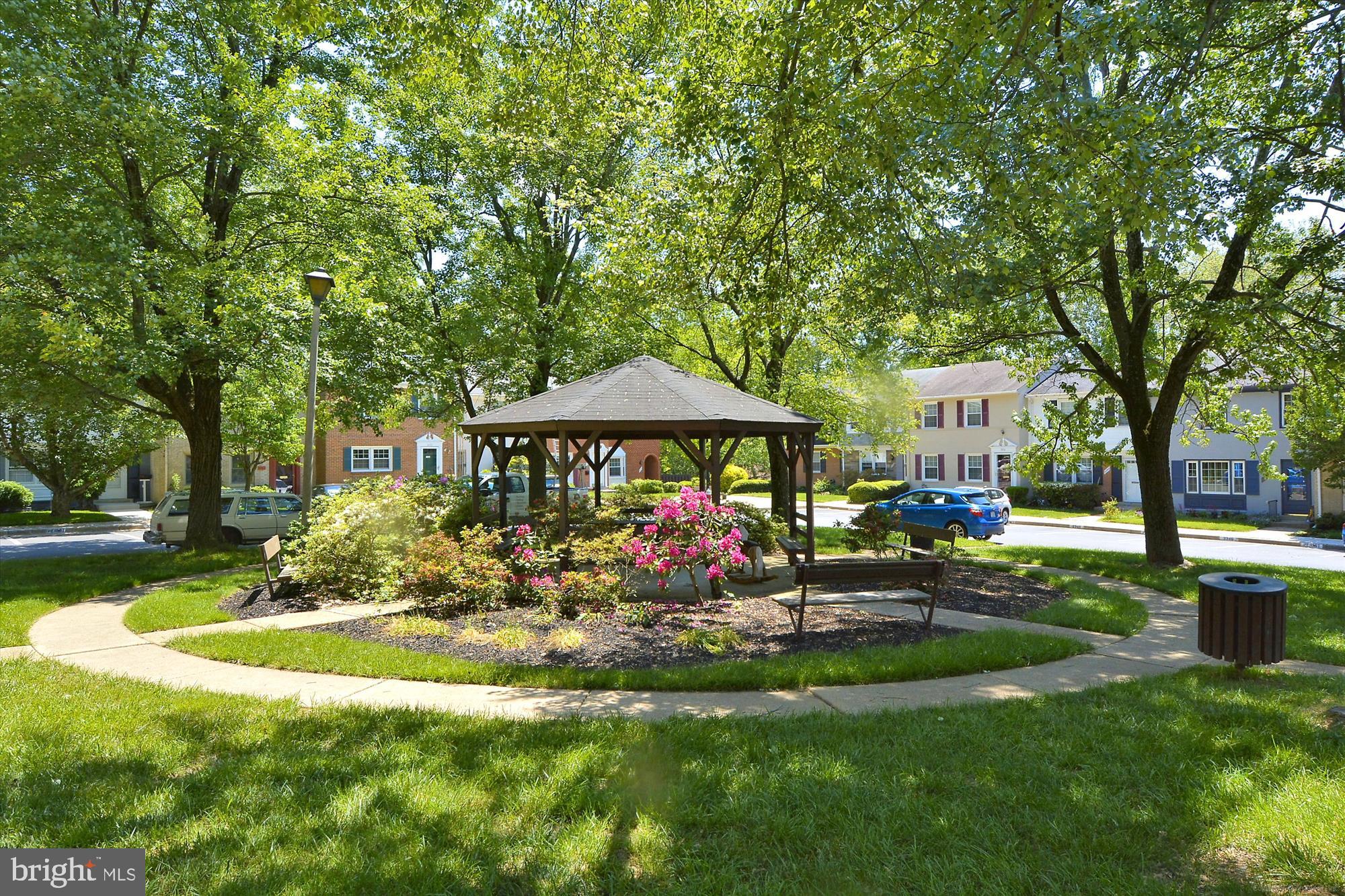 STRATHMEADE SQUARE - Residential Lease