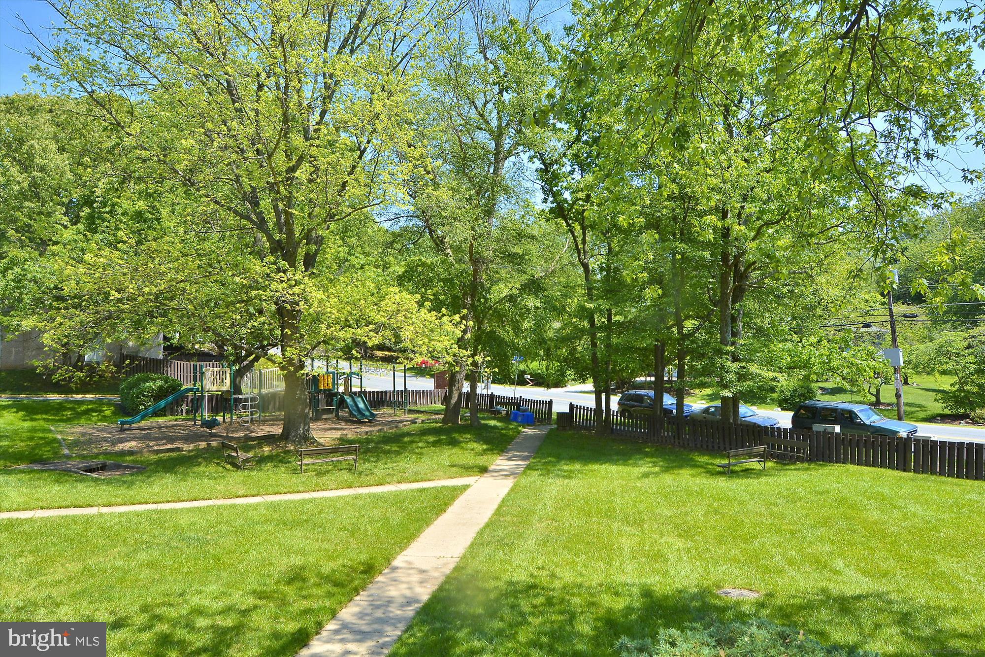 STRATHMEADE SQUARE - Residential Lease