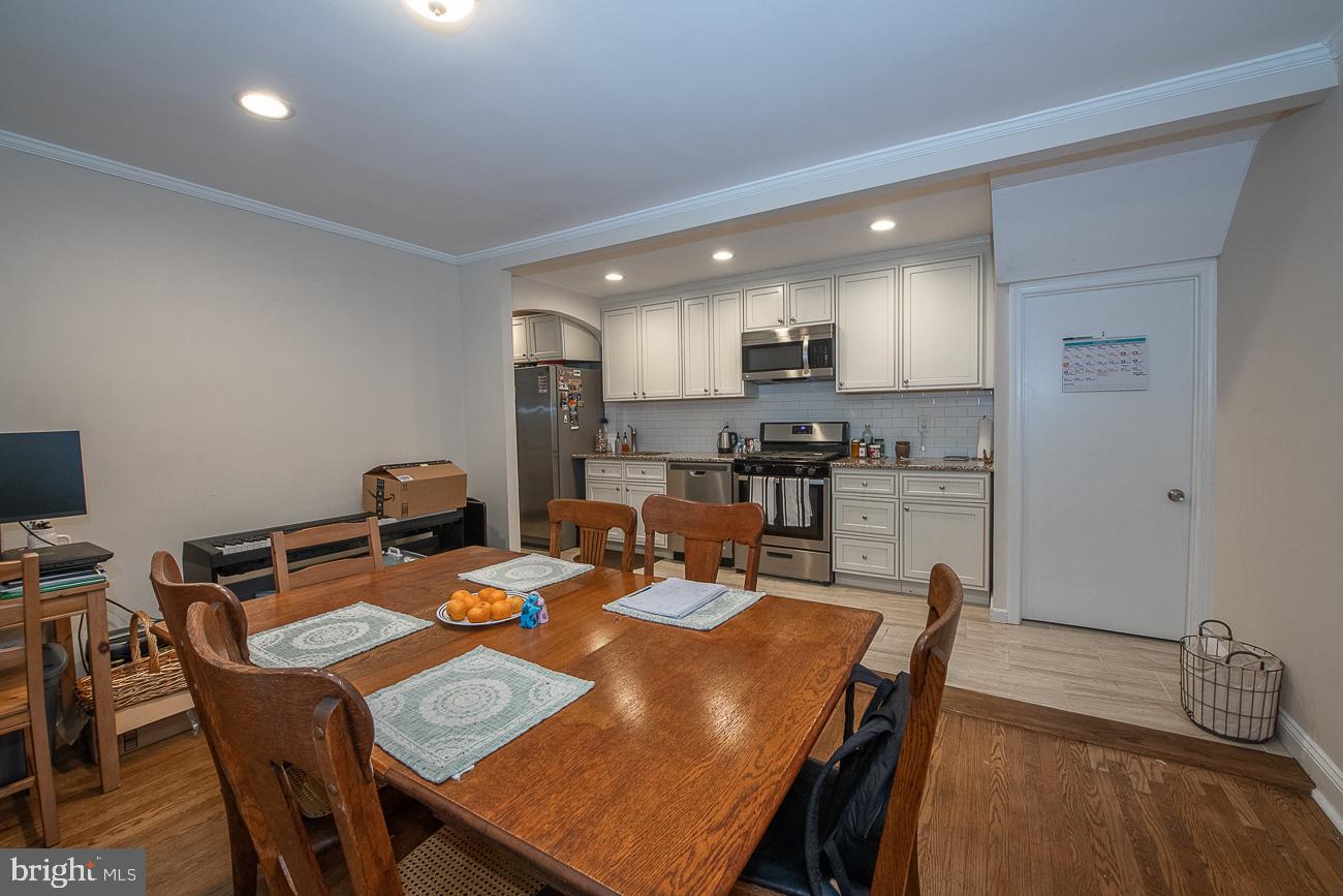 PENN WYNNE - Residential Lease