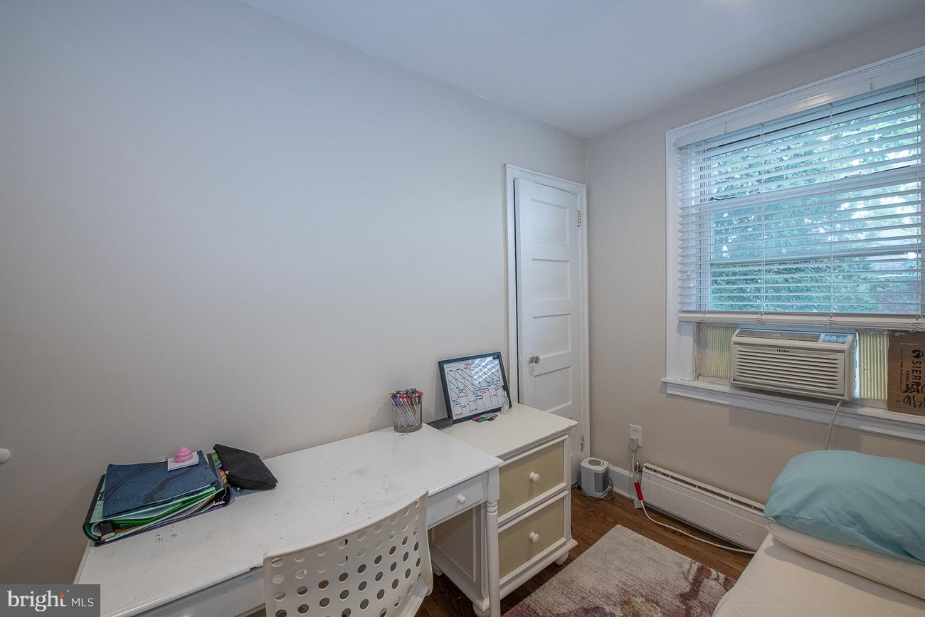 PENN WYNNE - Residential Lease