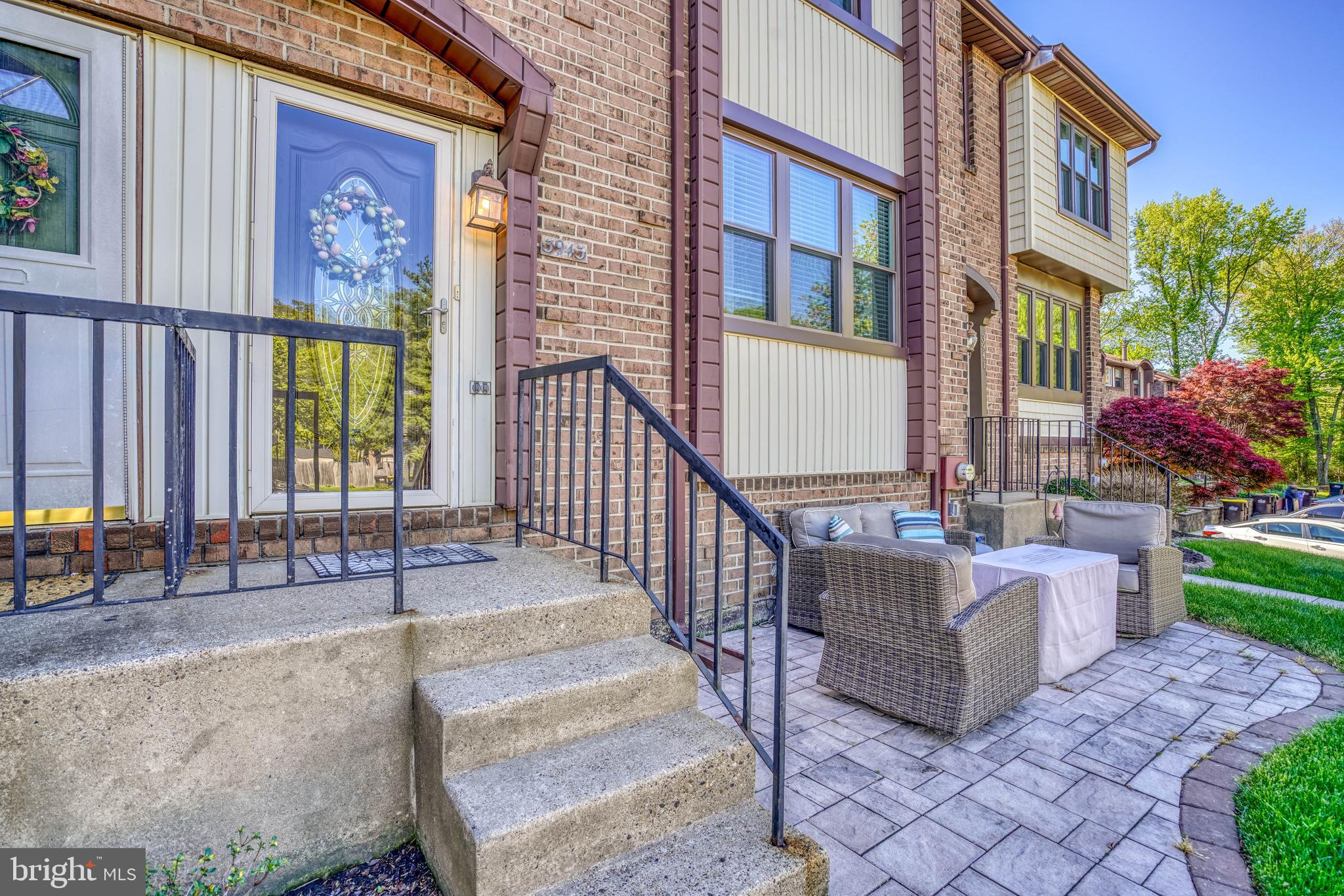 3943 WREXHAM COURT