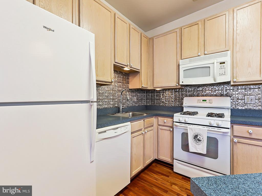 CHANCELLOR GLEN - Residential