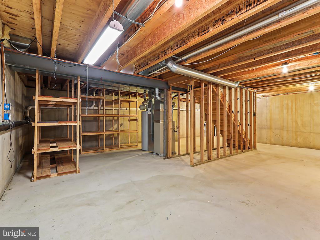 CHANCELLOR GLEN - Residential