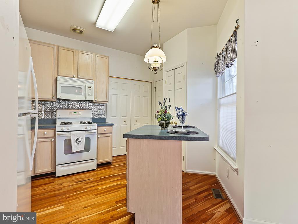 CHANCELLOR GLEN - Residential