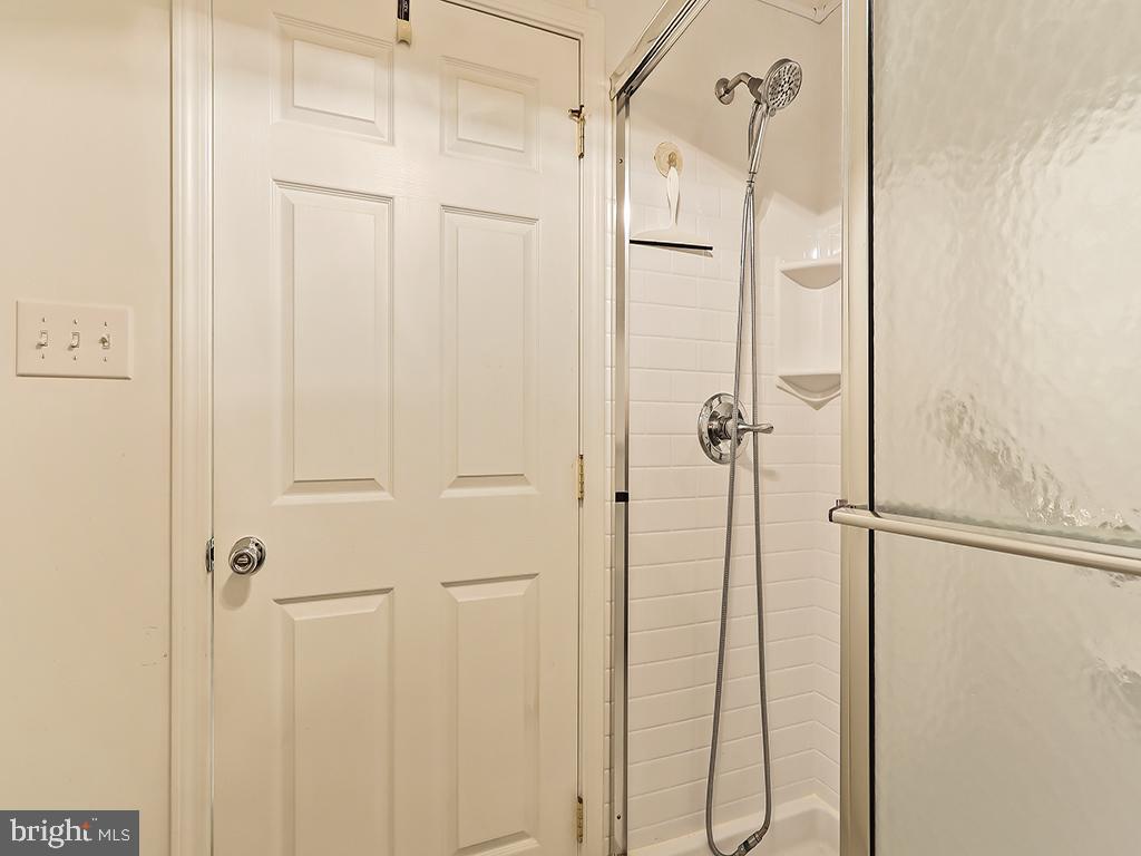 CHANCELLOR GLEN - Residential