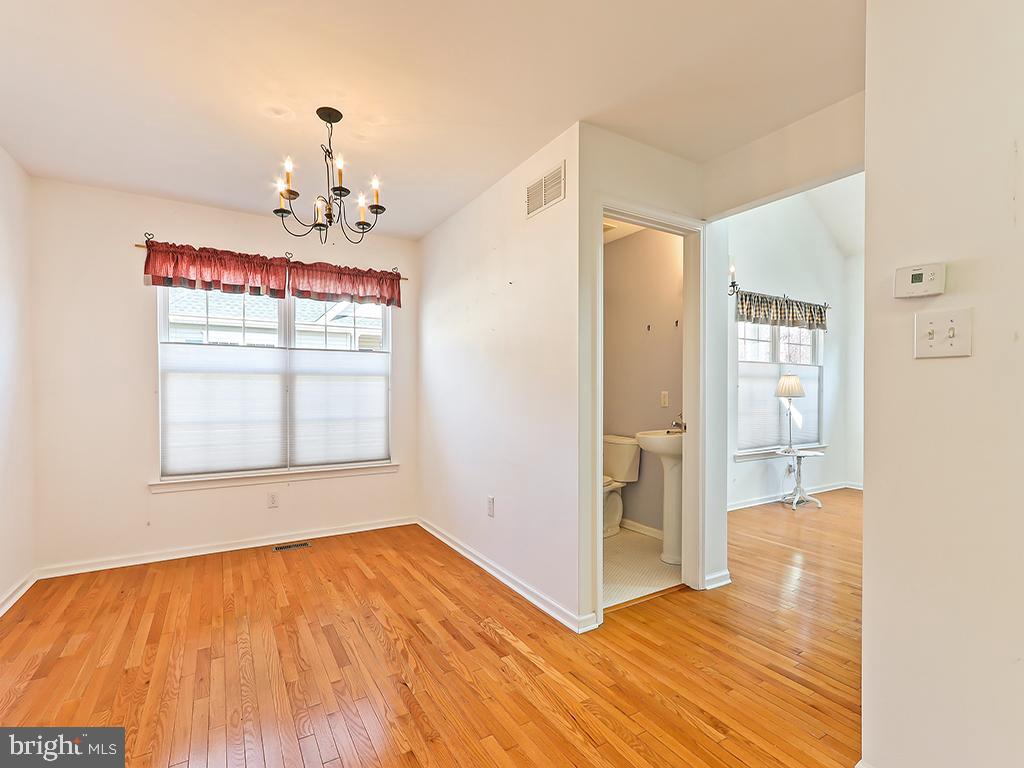 CHANCELLOR GLEN - Residential