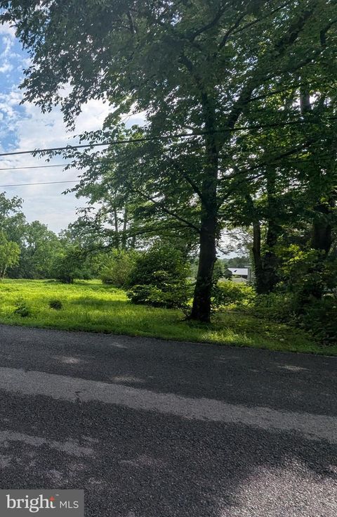 2565 ALLENTOWN ROAD QUAKERTOWN PA 18951