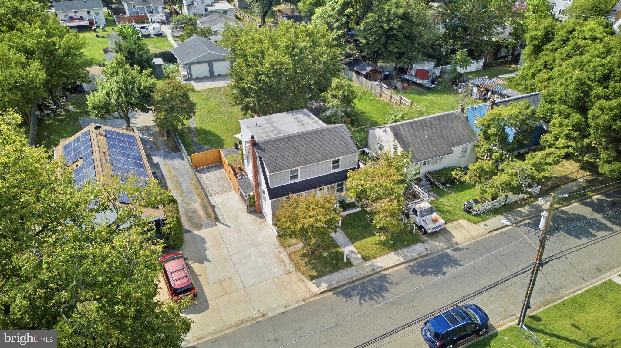 3707 WINDOM ROAD