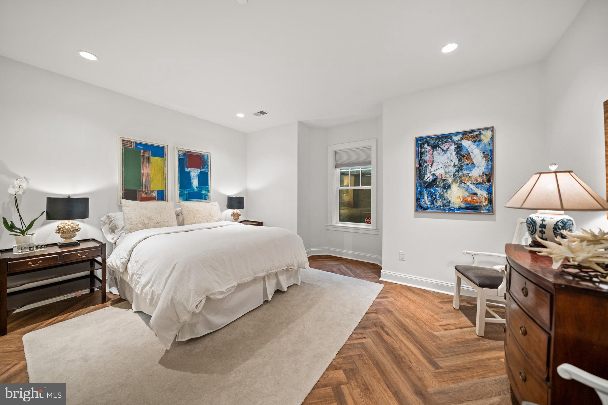 CHEVY CHASE TERRACE - Residential