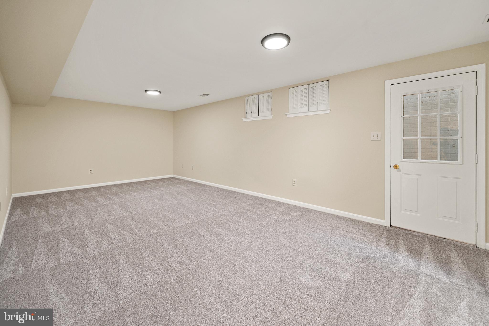 HAYDEN VILLAGE - Residential