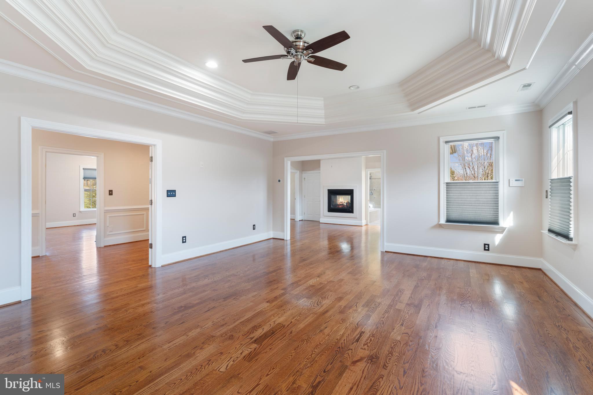 FALLS CREST - Residential