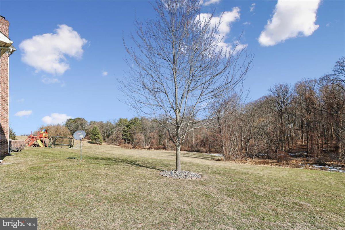 FALLS CREST - Residential