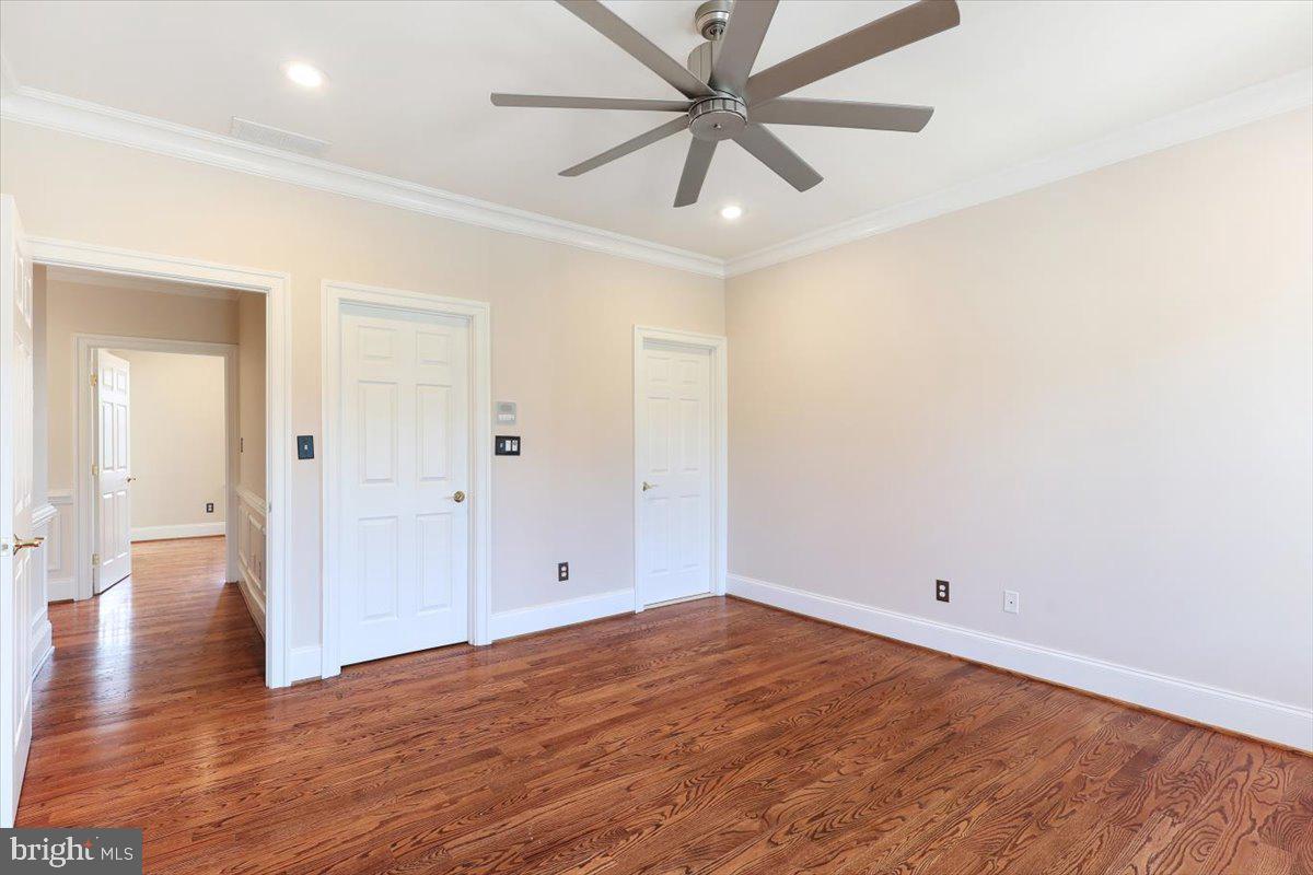 FALLS CREST - Residential