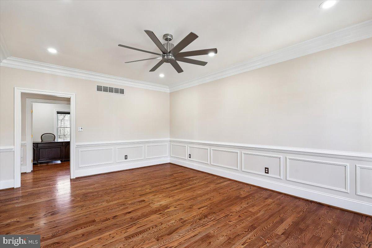 FALLS CREST - Residential