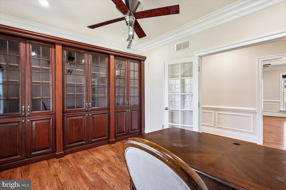 FALLS CREST - Residential