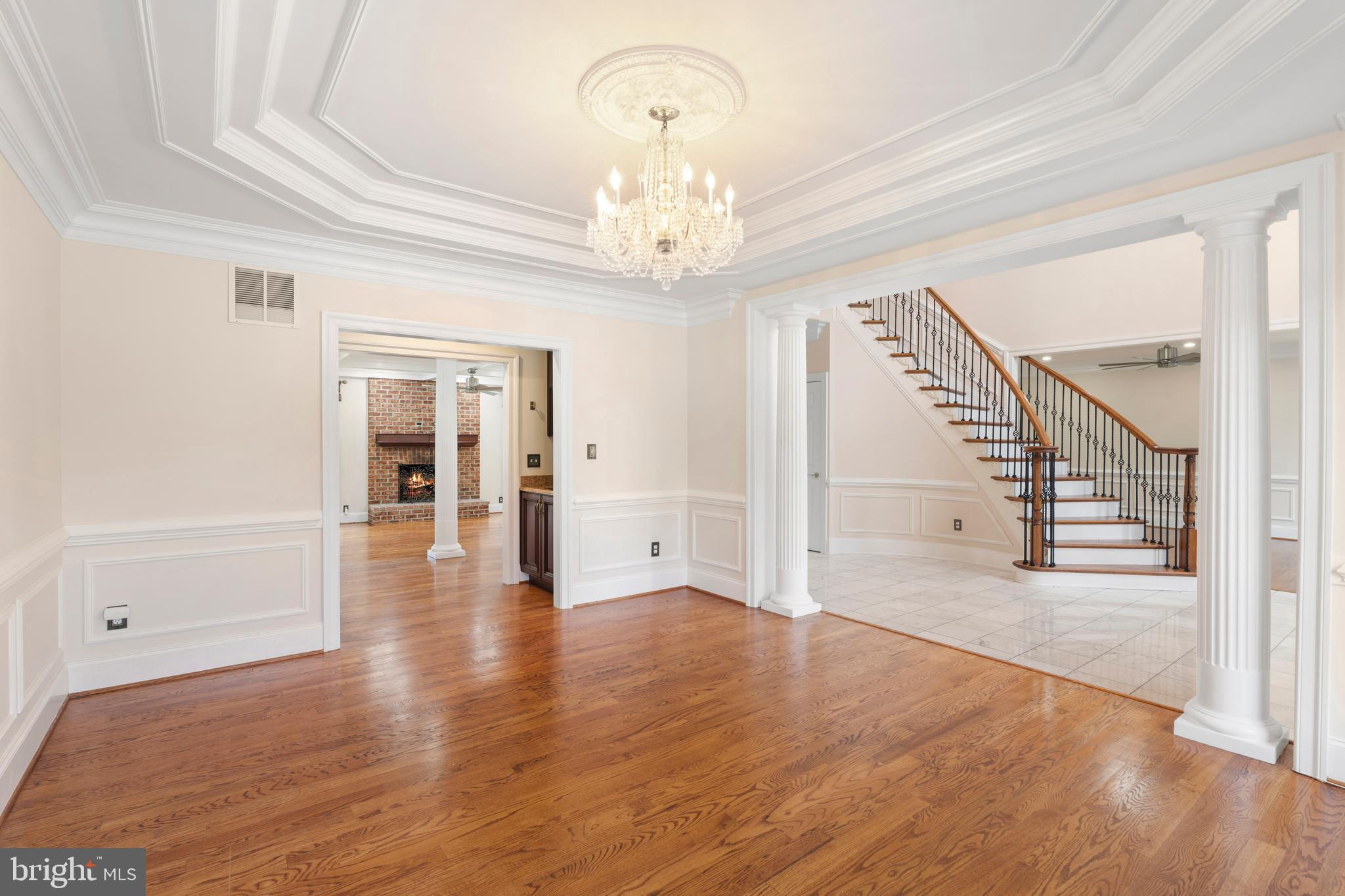 1410 FALLS CREST DRIVE A