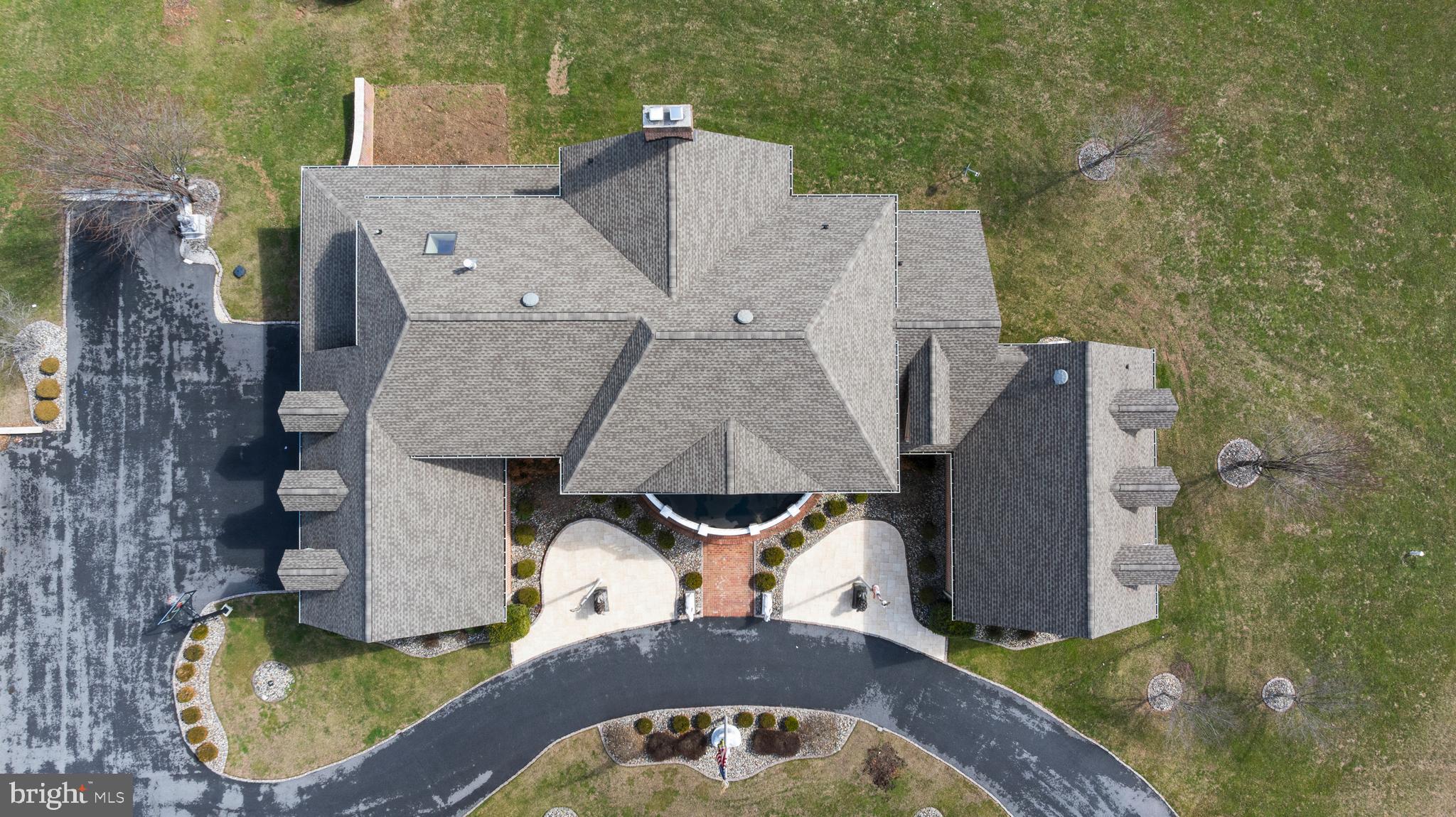 FALLS CREST - Residential