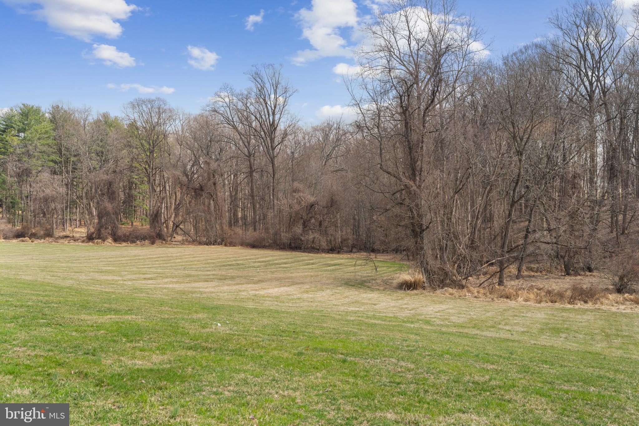 FALLS CREST - Residential