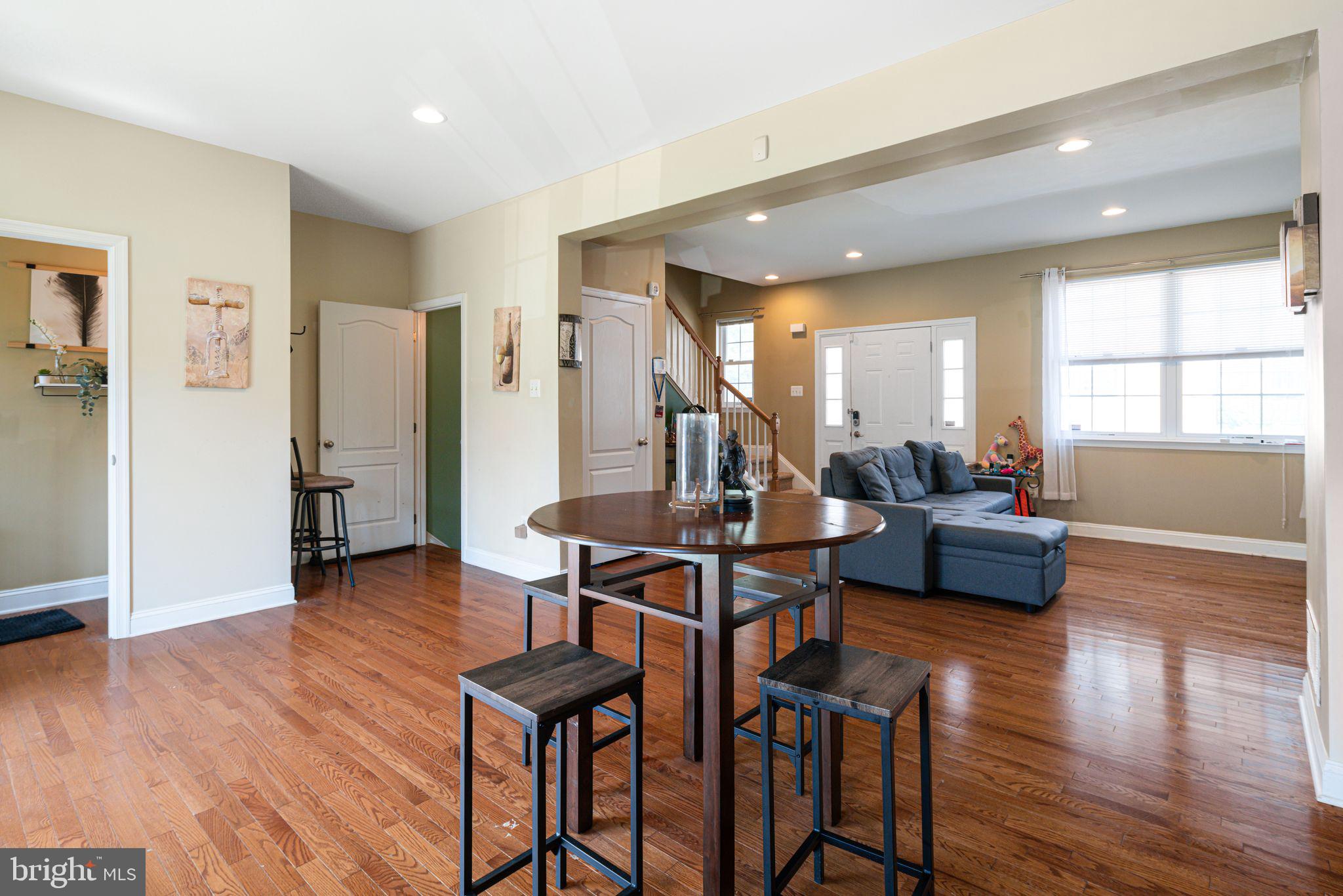 POPLAR - Residential Lease