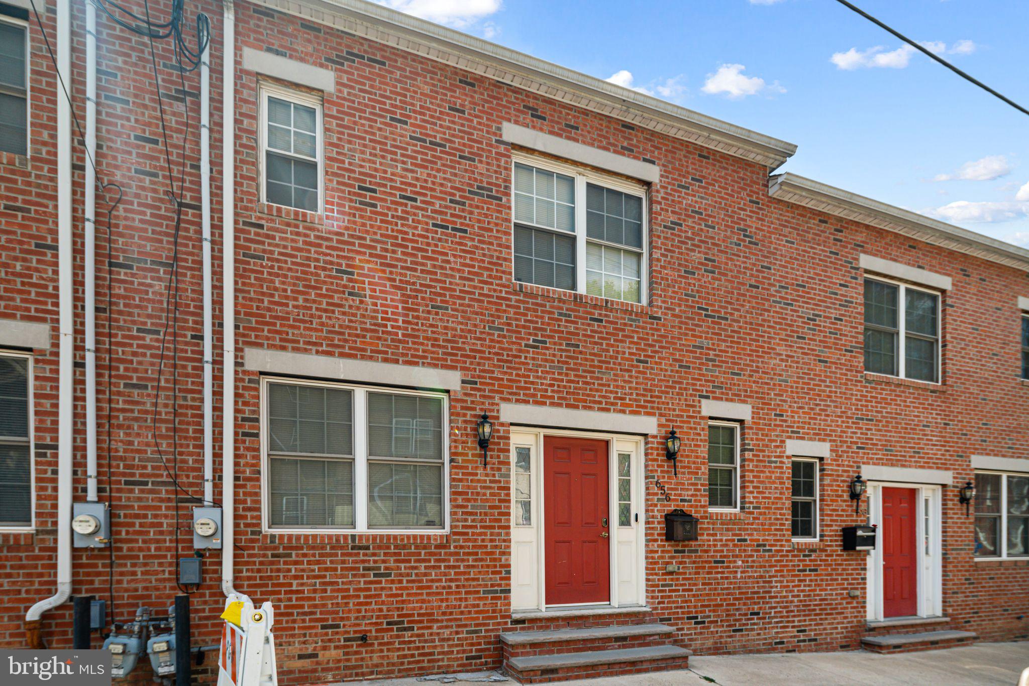 POPLAR - Residential Lease