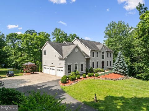 34905 GIDNEY COURT ROUND HILL VA 20141