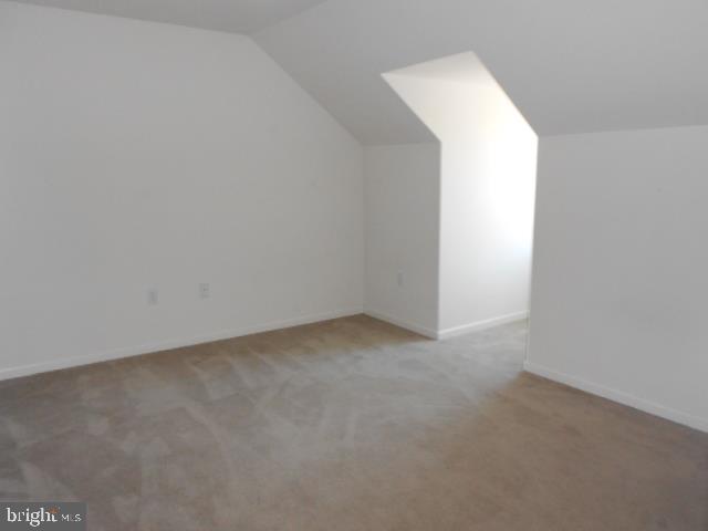 STONEGATE COMMONS - Residential