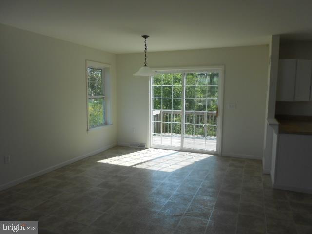 STONEGATE COMMONS - Residential