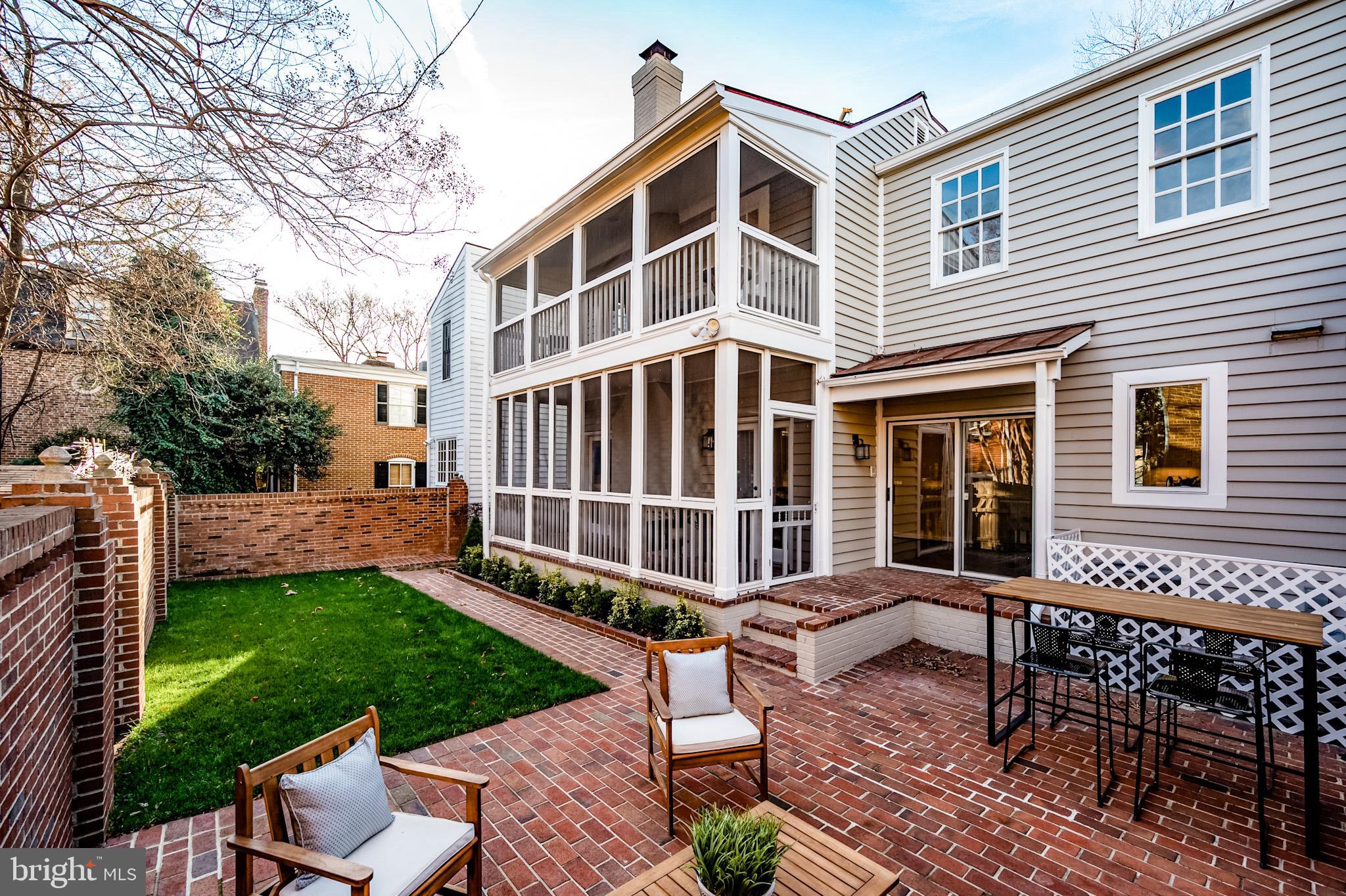 OLD TOWN - Residential