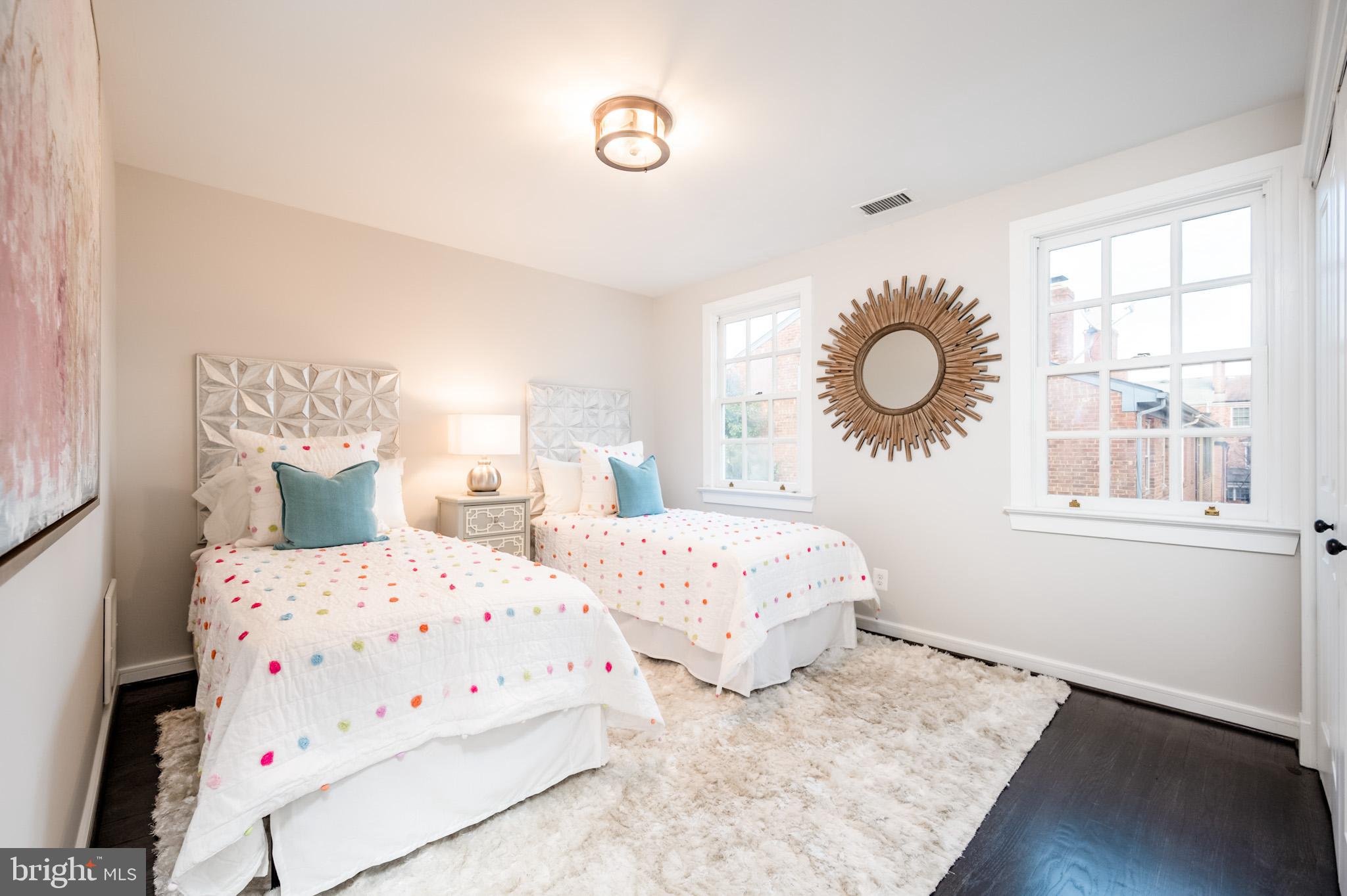 OLD TOWN - Residential