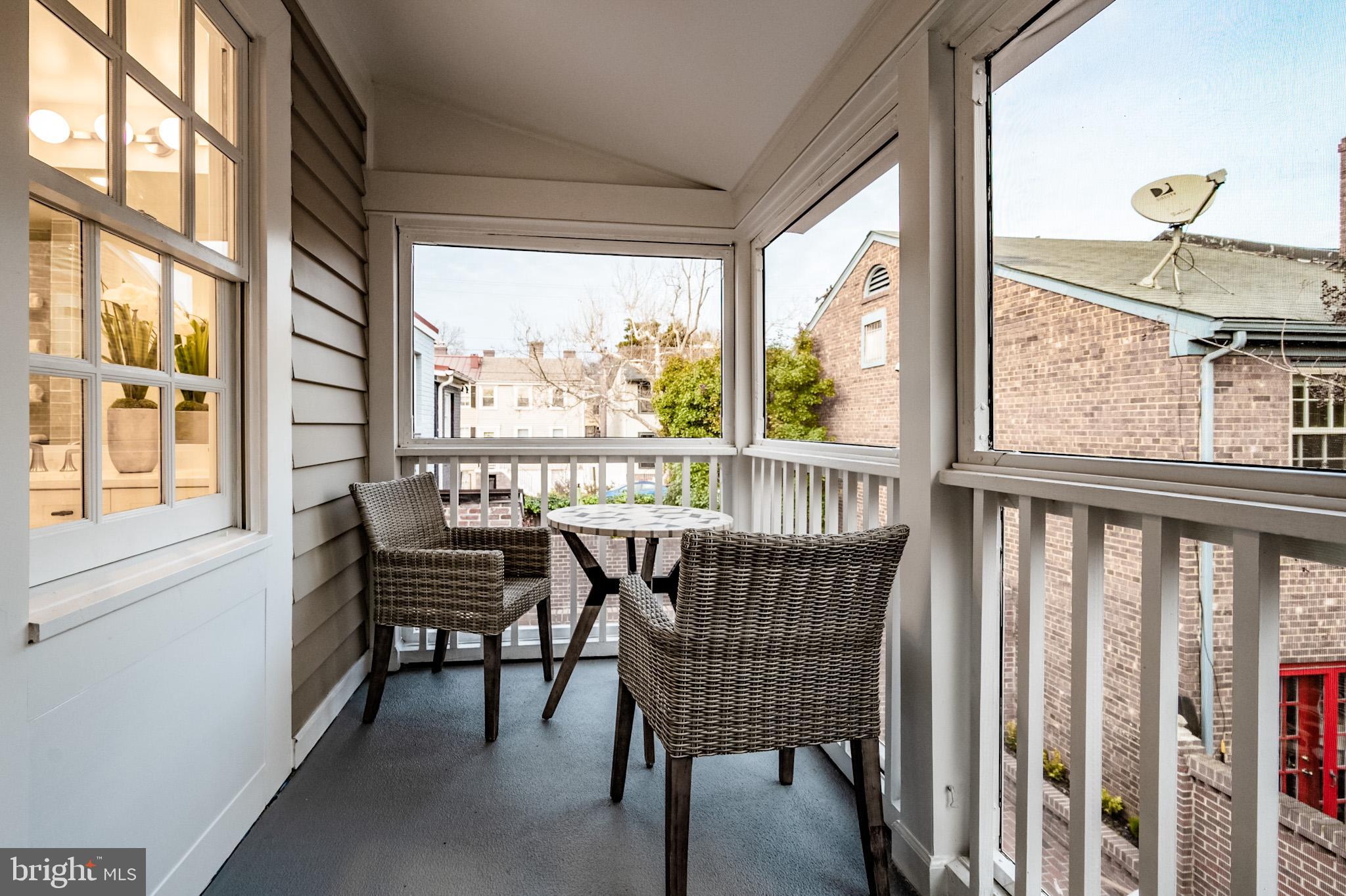 OLD TOWN - Residential