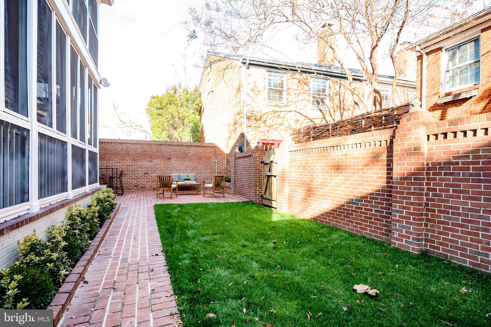 OLD TOWN - Residential