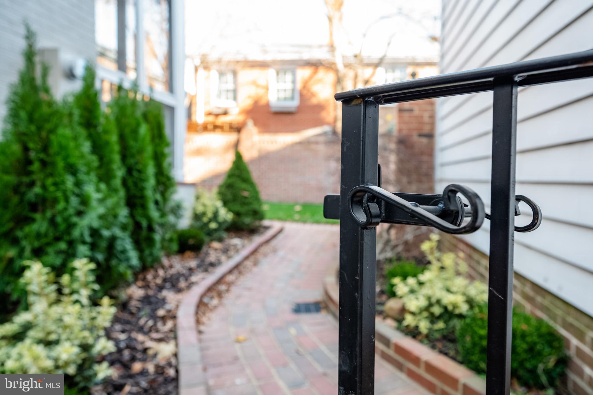 OLD TOWN - Residential