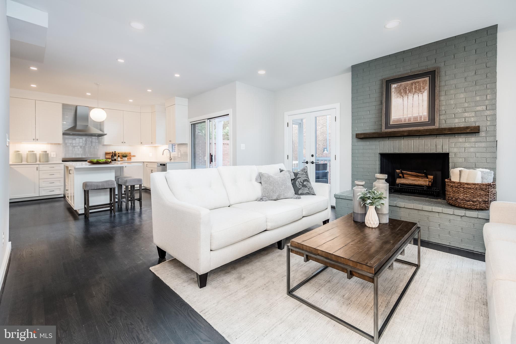 OLD TOWN - Residential