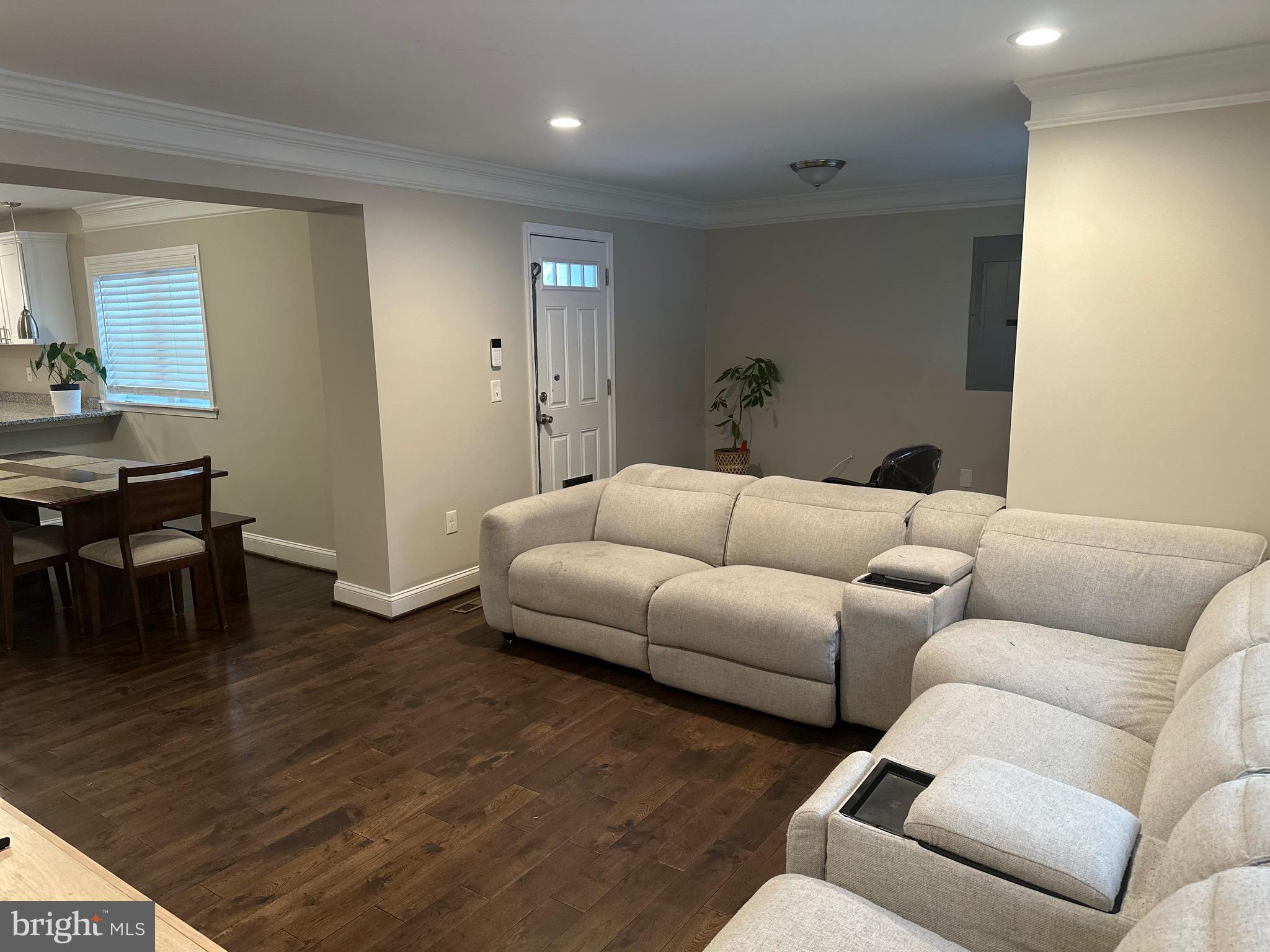 LINCOLN - Residential