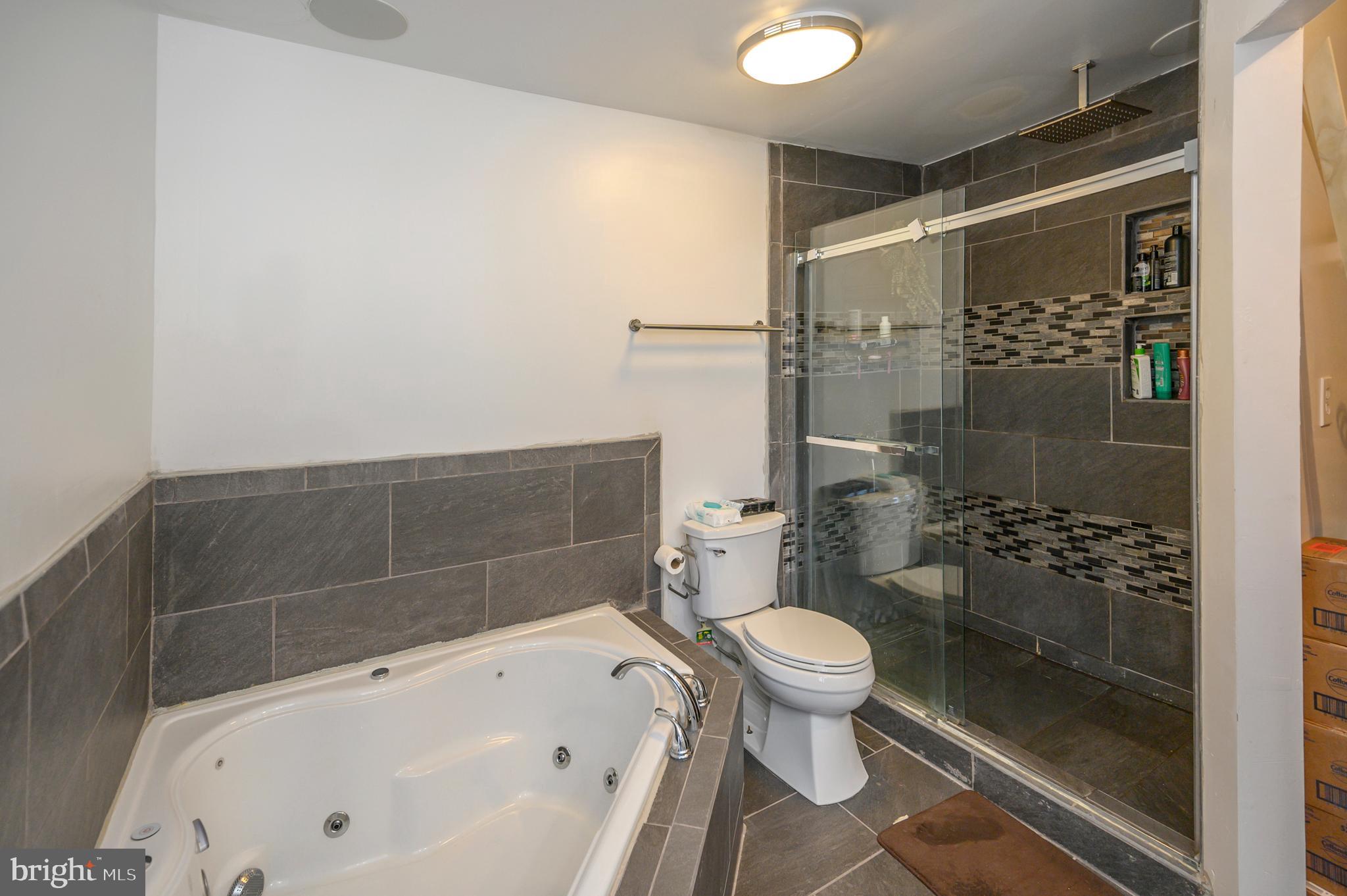 WILLOW OAKS - Residential