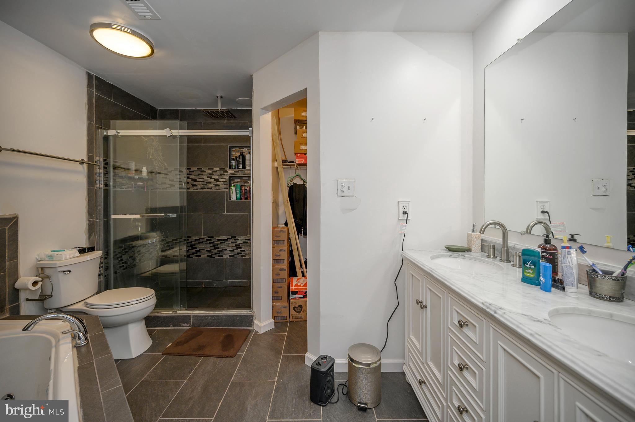 WILLOW OAKS - Residential