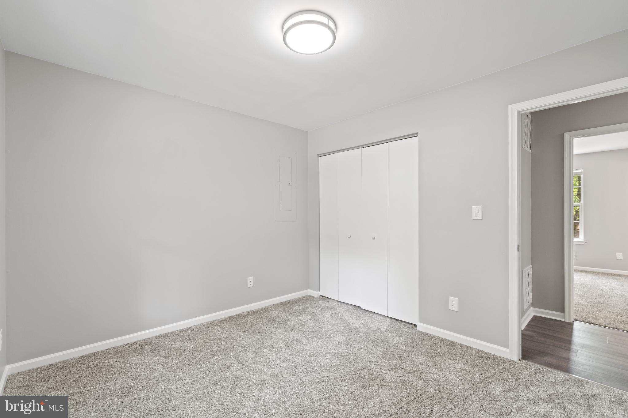 SHANNONDALE - Residential