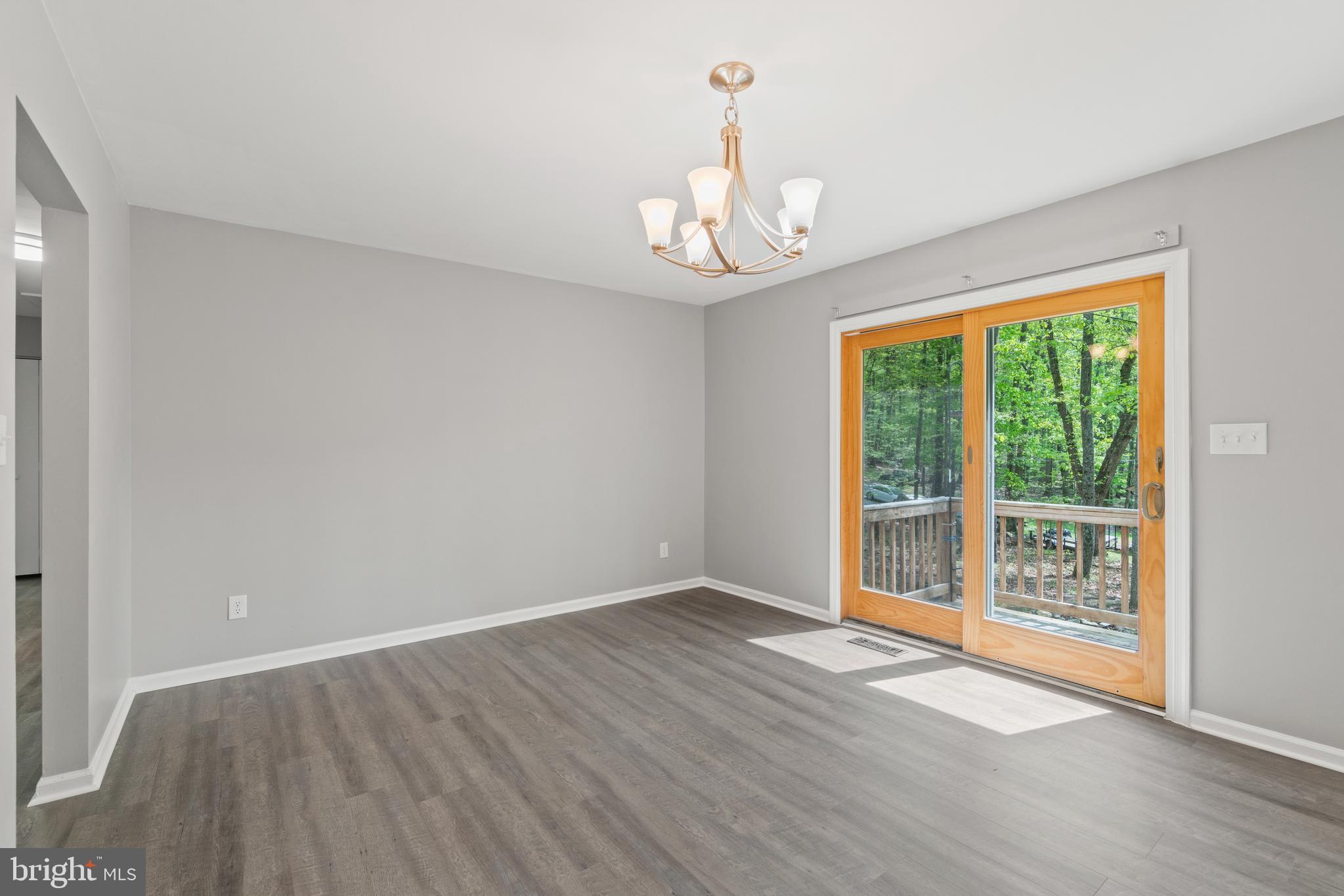 SHANNONDALE - Residential