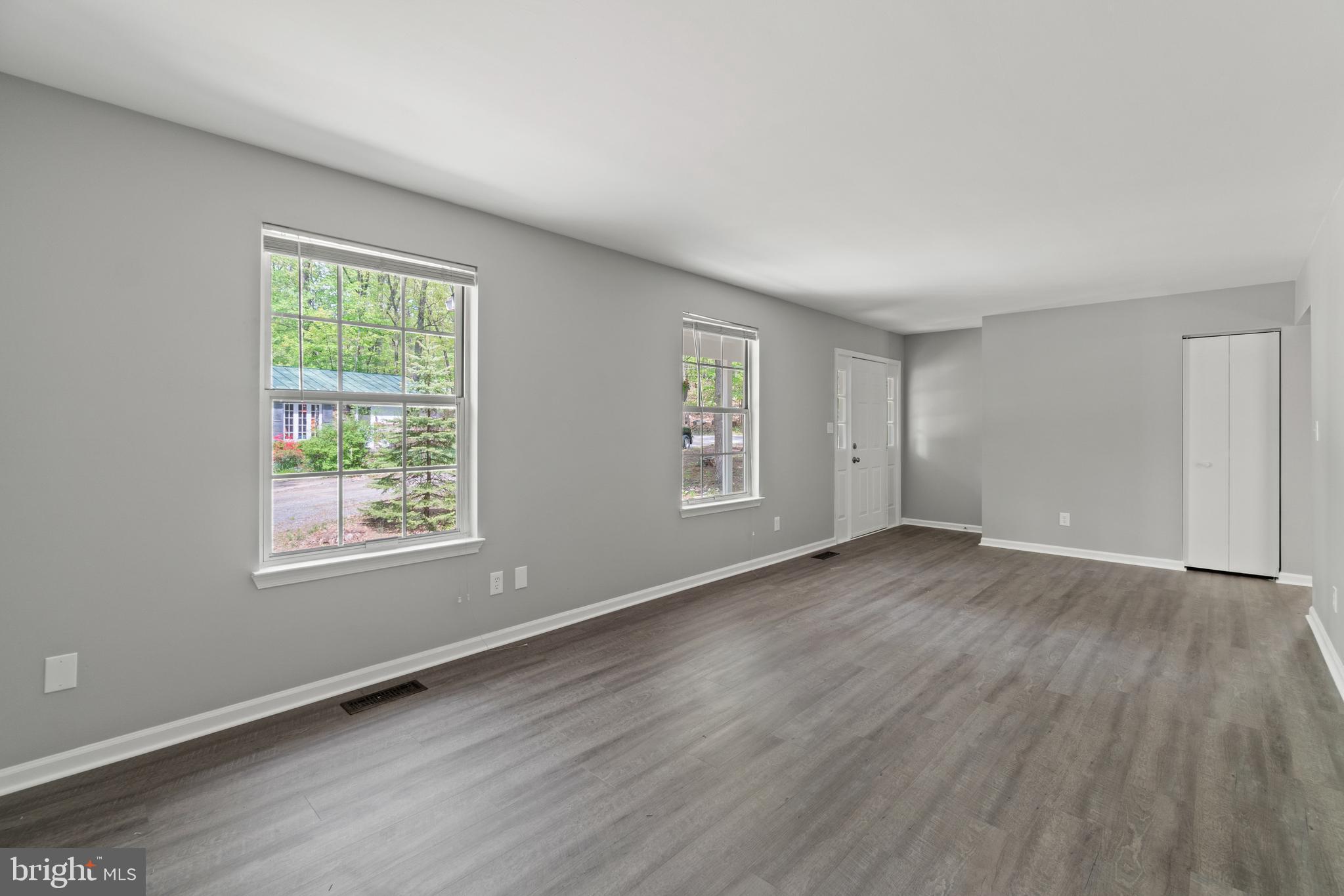 SHANNONDALE - Residential