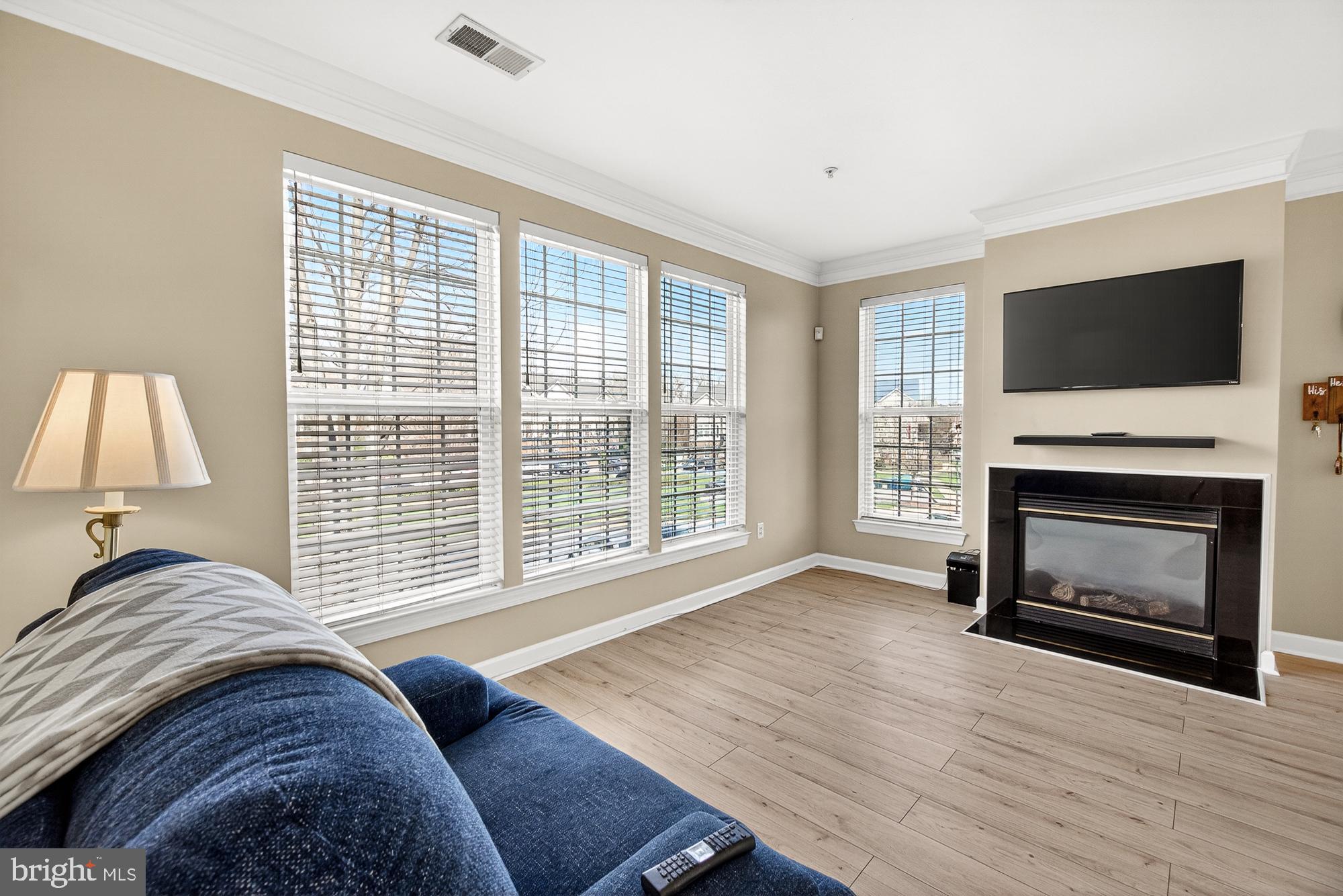 BALLENGER CROSSING CONDO - Residential