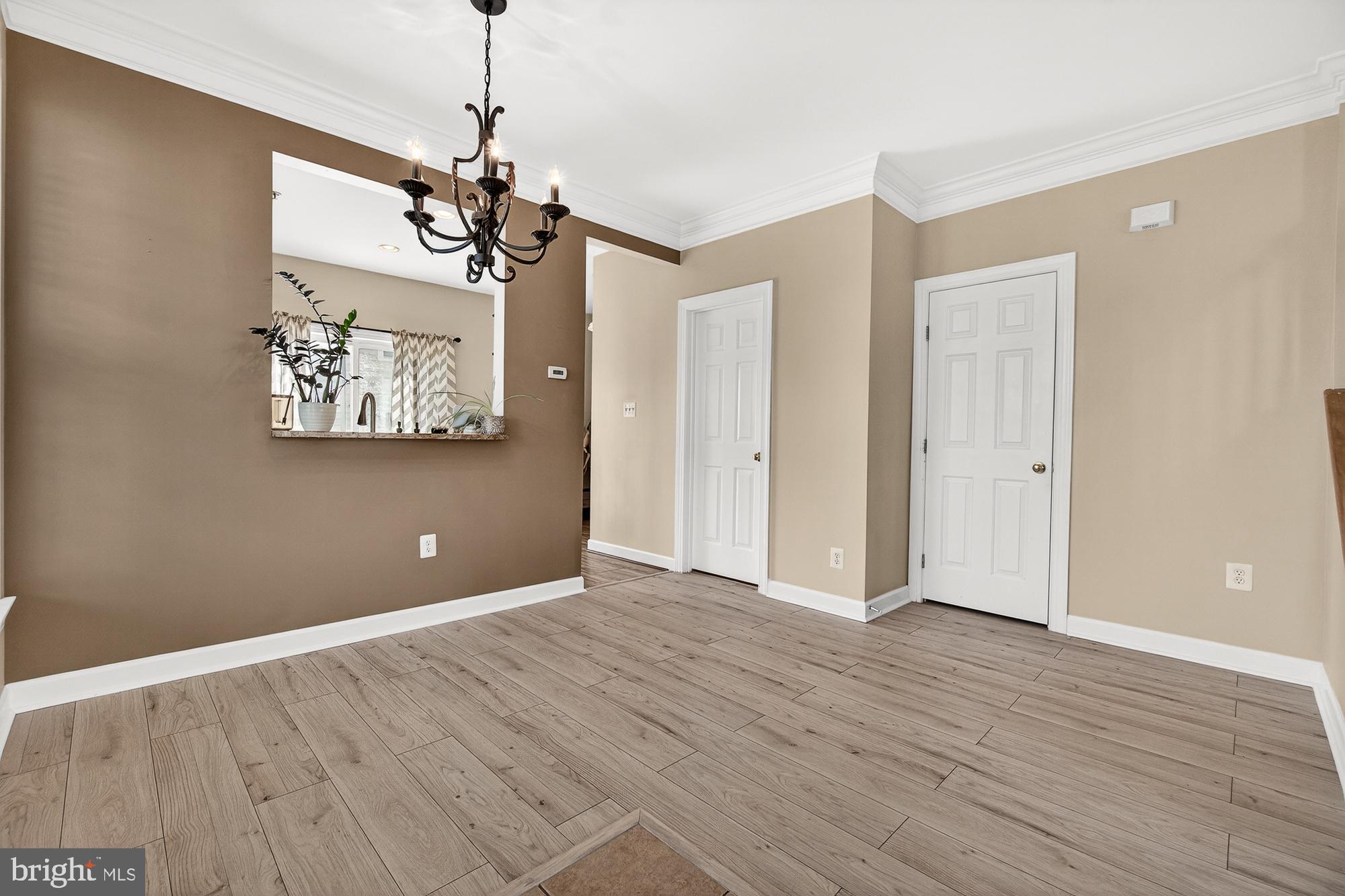 BALLENGER CROSSING CONDO - Residential