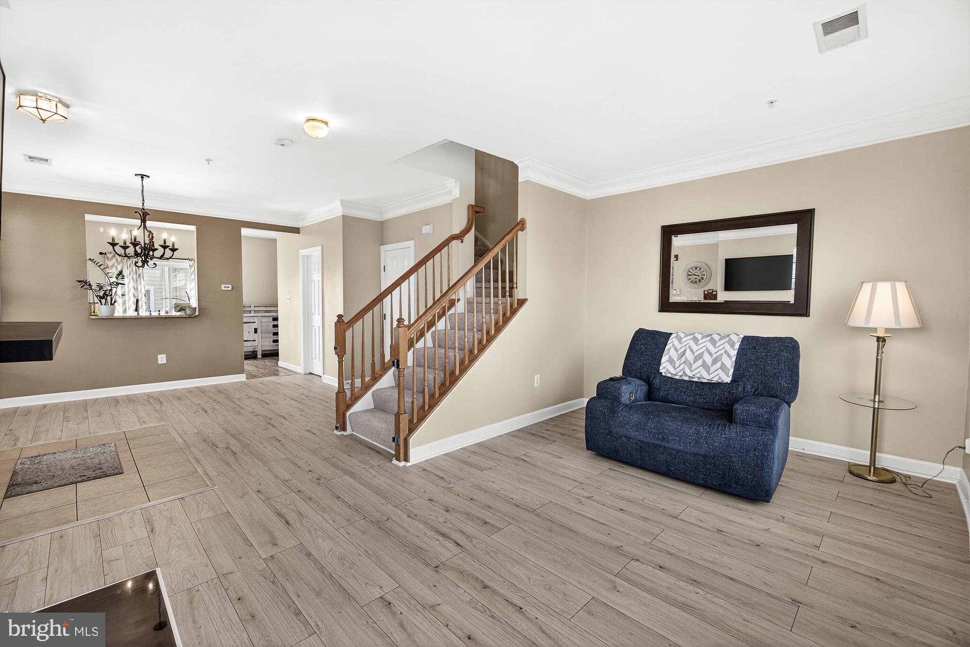 BALLENGER CROSSING CONDO - Residential