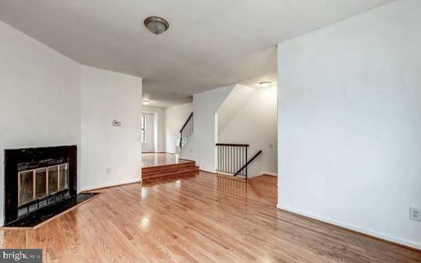 SEQUOIA LEA - Residential Lease