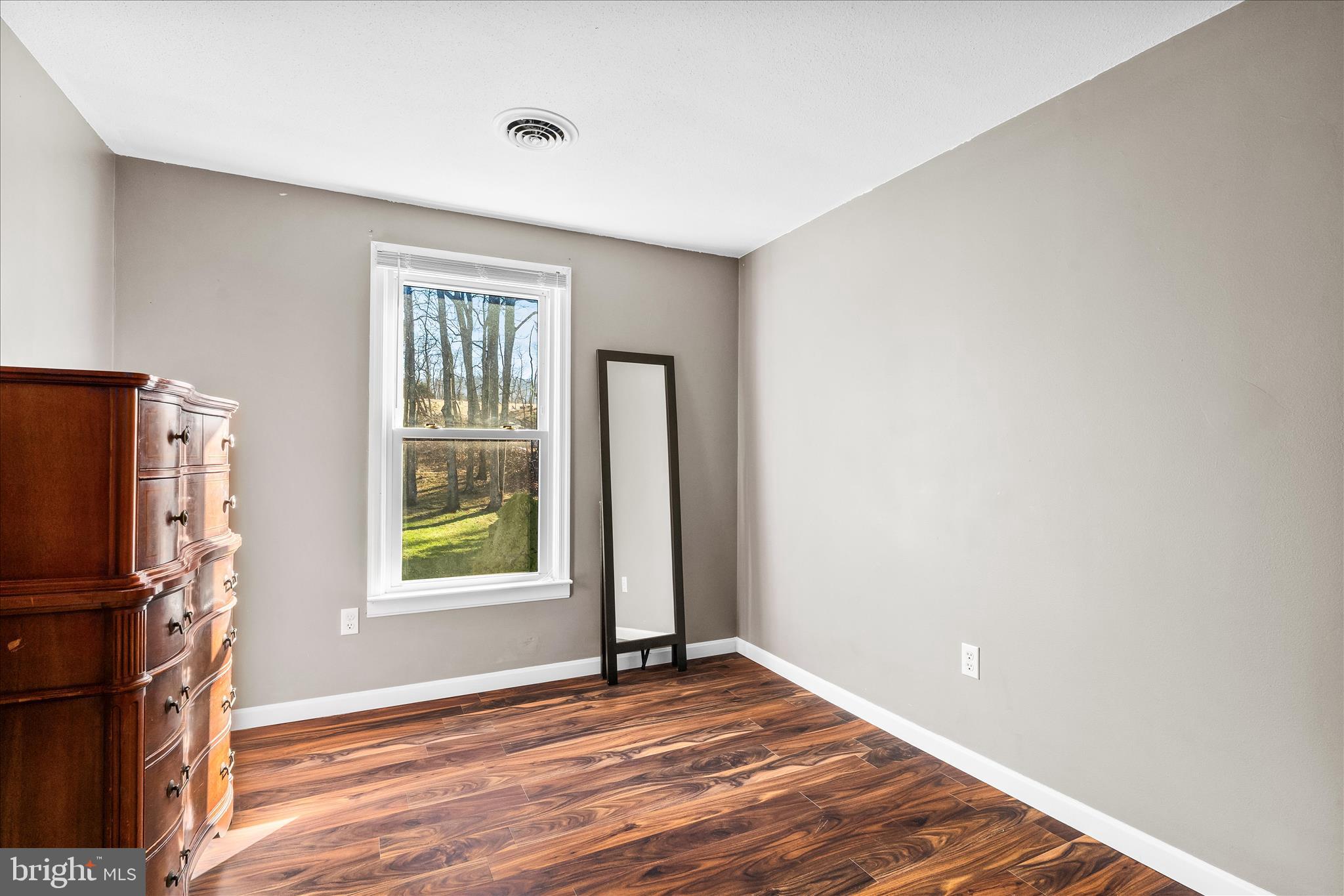 VALLEY VIEW - Residential